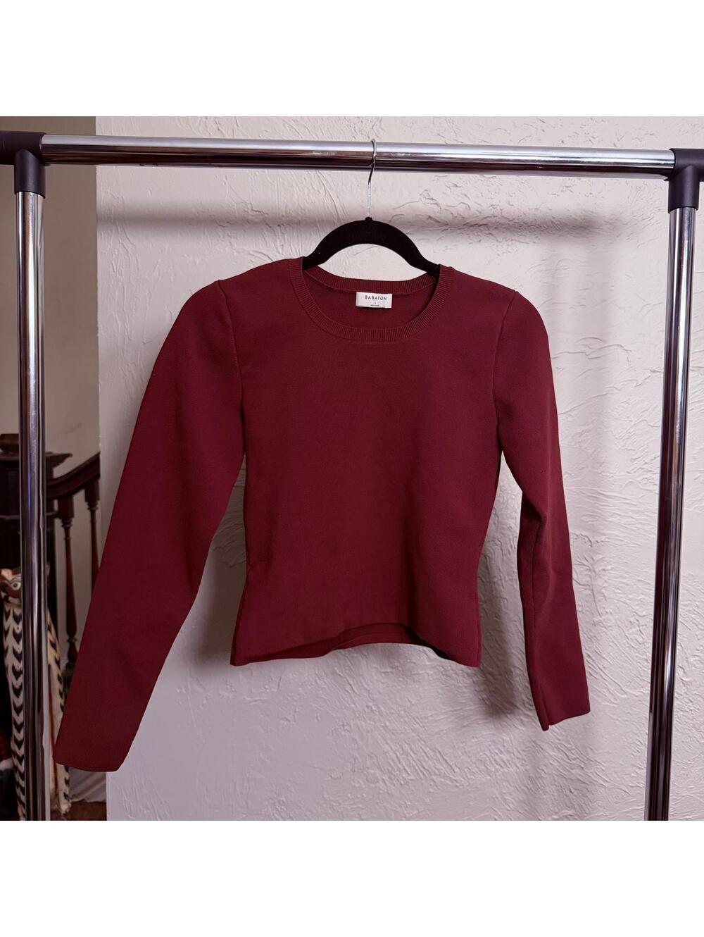 Aritzia Babaton Long Sleeve Women's Top in Burgundy, Size L